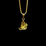 Playful Ganesha Fantail Gold Pendant