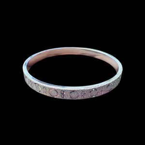 Classic Silver Diamond-Cut Bangle
