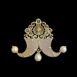 Majestic Diamond & Pearl Twin Tiger Claw Pendant