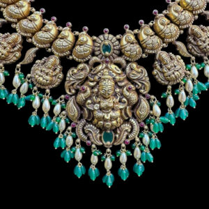 Grand Lakshmi Antique Gold Temple Haram V