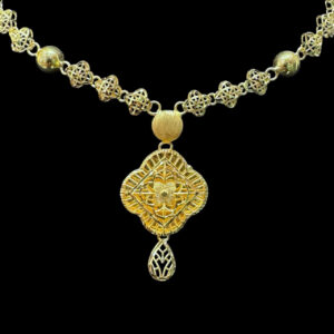 Ornate Gold Filigree Floral Pendant Necklace