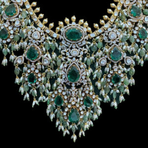 Grand Emerald, Diamond & Pearl Bridal Necklace
