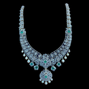 Grand Diamond & Emerald Bridal Necklace with Pearl Drops