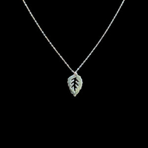 Dainty Silver Leaf Pendant Chain