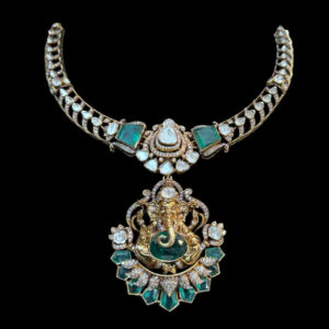 Divine Ganesha Antique Gold Polki Emerald Necklace