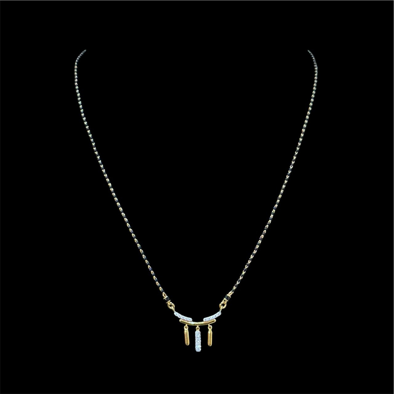 photo_6134252767132979518_y Elegant Diamond Fan Black Bead Mangalsutra